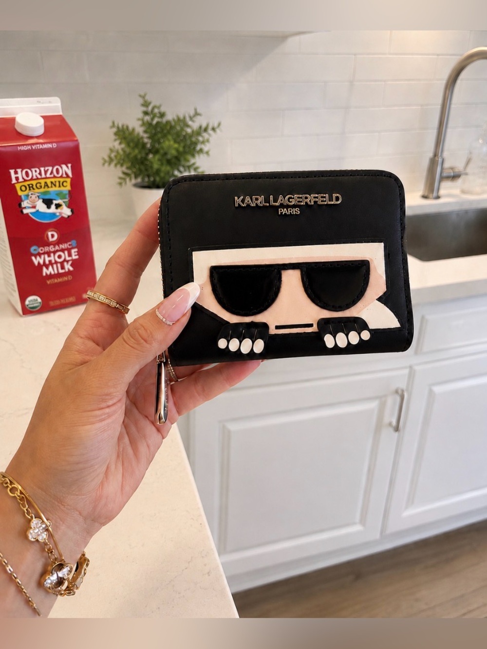Karl lagerfield zip up wallet NEW 🆕